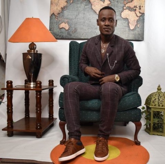 Profile Picture of Chris Saint fleury (@oliver913) on Poshmark