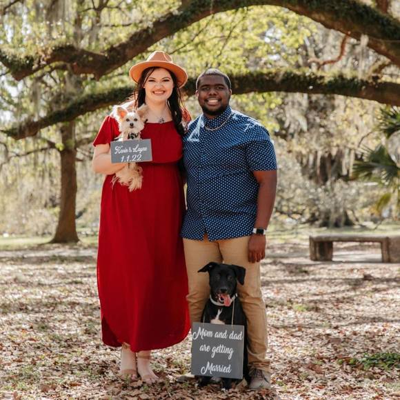 Layne Estes - Poshmark Profile Picture of Layne Estes (@layneestes) on Poshmark