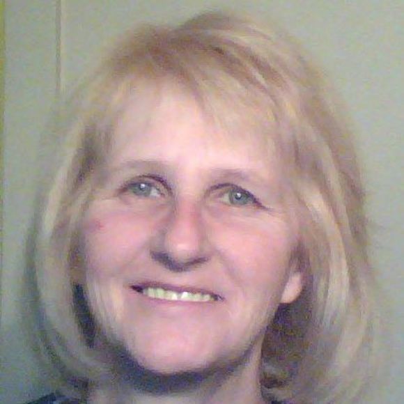 Profile Picture of Gail Roberts (@gypsy371) on Poshmark