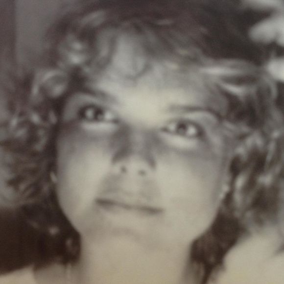 Profile Picture of Nancy Mansour (@nancy_mansour) on Poshmark