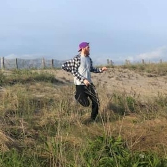 Profile Picture of Brian Fay (@bfay89) on Poshmark