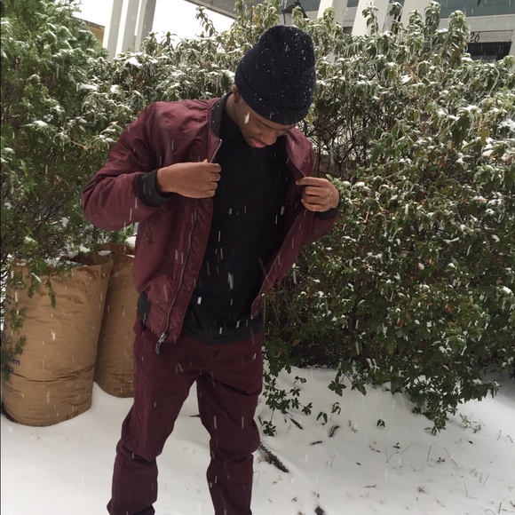 Profile Picture of Andre Massey (@massey4ever) on Poshmark