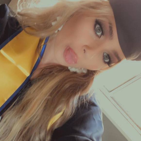 Profile Picture of Shyann Olley (@solle001) on Poshmark