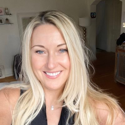 Profile Picture of Maria Scherer (@mariascherer12) on Twitter