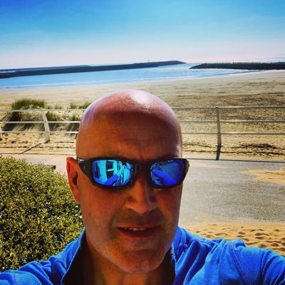 Profile Picture of Leigh Harris (@HarrisPryor) on Twitter