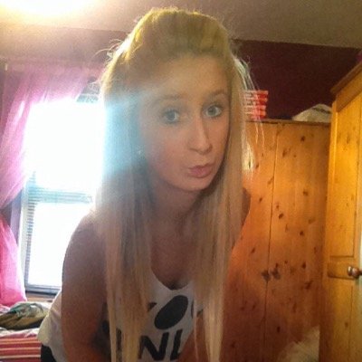 Profile Picture of Mel Britton (@melbritton1998) on Twitter