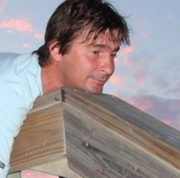 Profile Picture of Thomas Hutcheson (@grampainting) on Poshmark