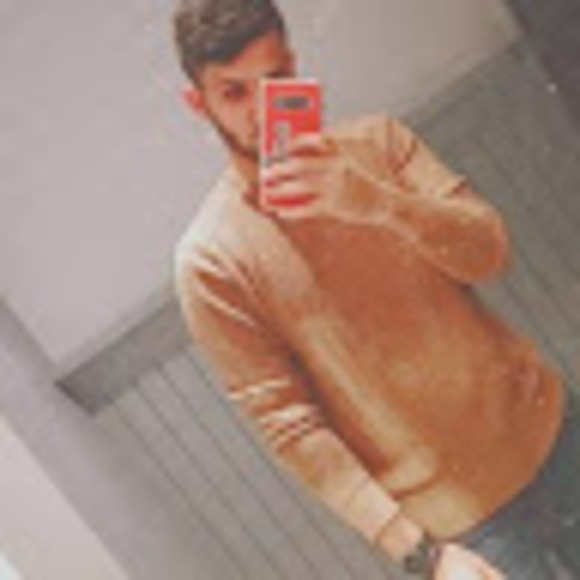 Profile Picture of Mohsen Mohsen (@mosn) on Poshmark