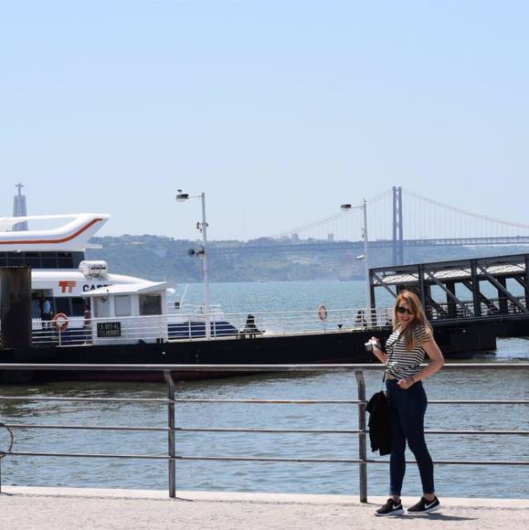 Profile Picture of Megan Mcaleavy (@meganjuliam) on Poshmark