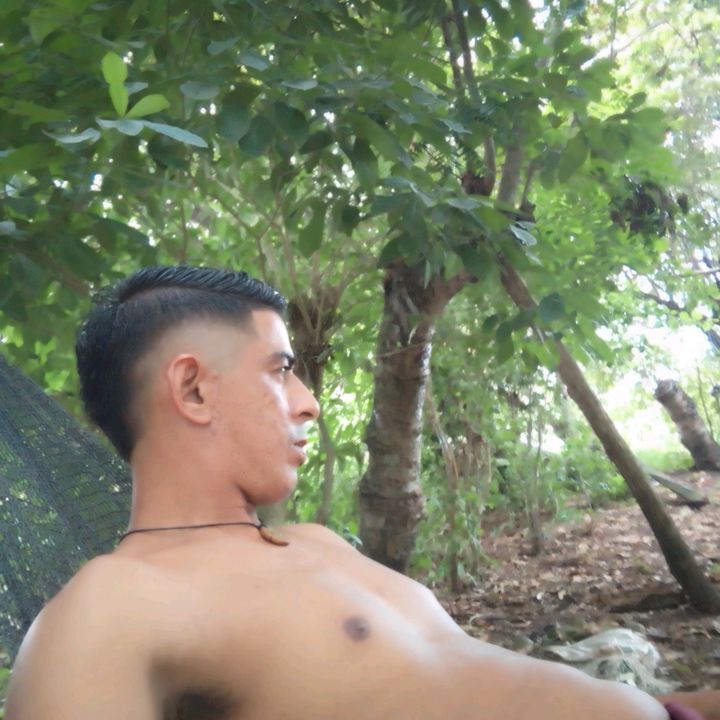 Profile Picture of Aaron Rendón (@aaronrendon95) on Tiktok