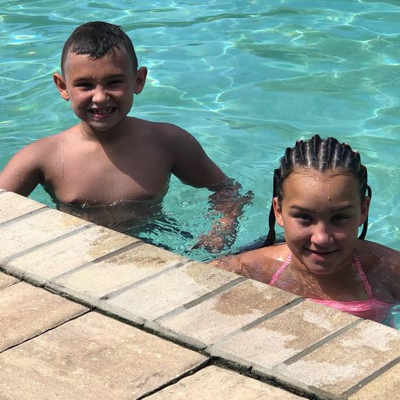 Profile Picture of Molly Whetstine (@kylie374) on Poshmark