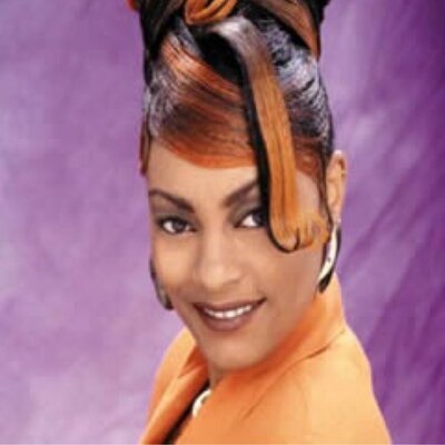 Profile Picture of Trisha Powers (@DiAmOnDzzz86) on Twitter