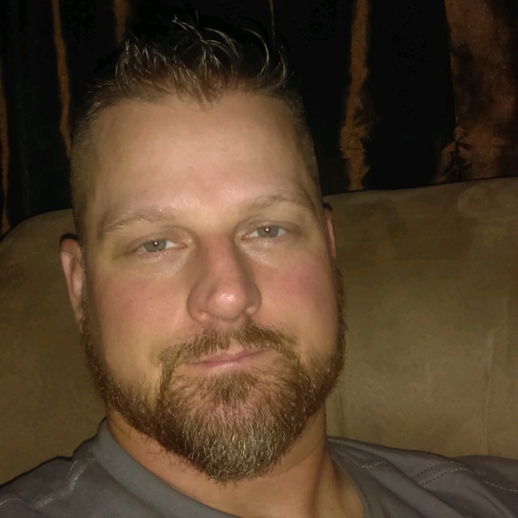 Profile Picture of Jeremy Raisor (@jmraisor76) on Poshmark