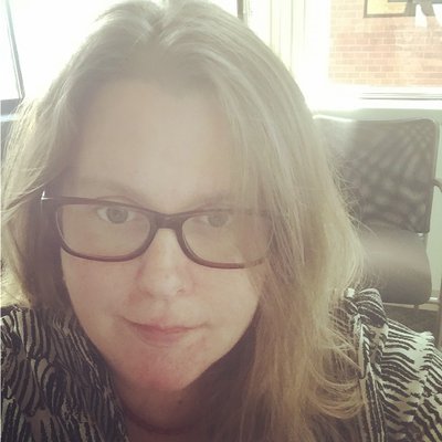 Profile Picture of Elizabeth O'Keefe (@EliOK) on Twitter