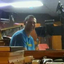 Profile Picture of Christopher J Carnell (@ChrisJCarnell1) on Twitter