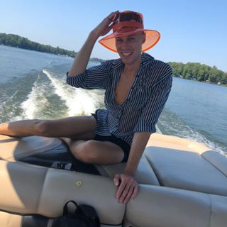 Profile Picture of Anthony Decker (@ayyydecker) on Facebook