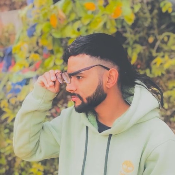 Profile Picture of Salik Adhikari (@salikadhikari02) on Poshmark