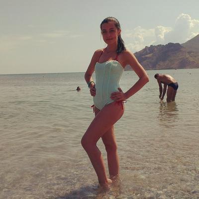 Profile Picture of Vesta Grimes (@SamLux336) on Twitter