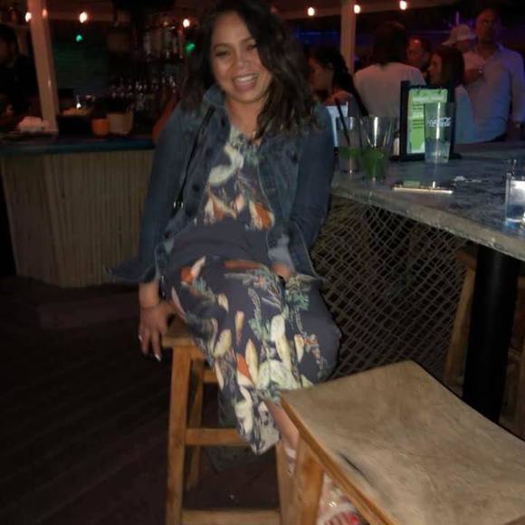 Profile Picture of Pranom Grigg (@pranomgrigg) on Poshmark