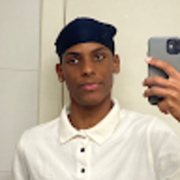 Profile Picture of Pedro Bastos (@pedrobastos7831) on Poshmark