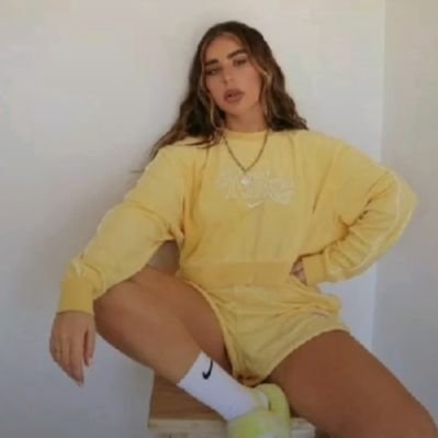 Profile Picture of Crystal Castañeda Narvaez (@CrystalCastaed3) on Twitter