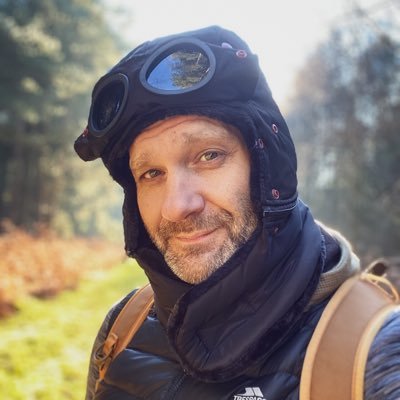 Profile Picture of Lee (@lcaller) on Twitter