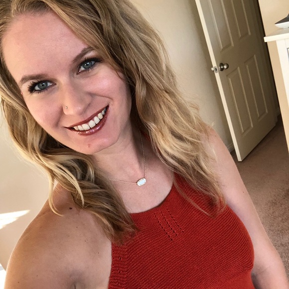 Profile Picture of Erika Novak (@echrista86) on Poshmark