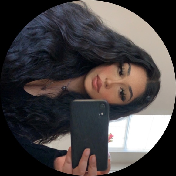 Profile Picture of Marissa Cortez (@mxvrissa) on Poshmark