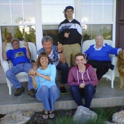 Profile Picture of Michael Faletti (@blowtrees314) on Twitter