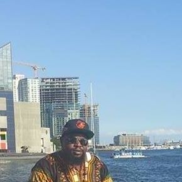 Profile Picture of William Stevens (@williamsteve697) on Poshmark