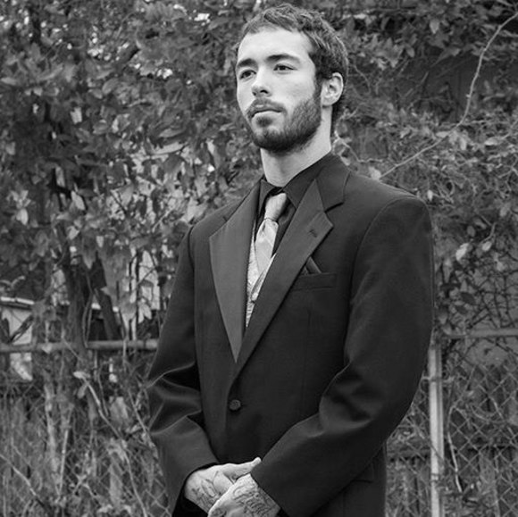 Profile Picture of Steven Vowell (@scoob52) on Poshmark