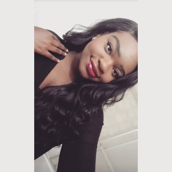 Profile Picture of Sarah Oremade (@saraah_oremade) on Poshmark