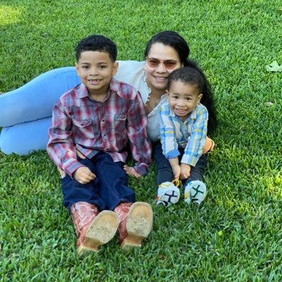 Daniela Galeas - Twitter Profile Picture of Daniela Galeas (@lady_daniela19) on Twitter