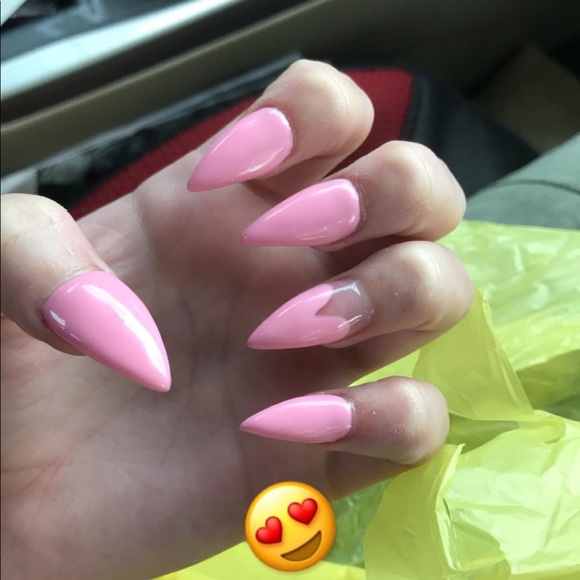 Profile Picture of Kelsi Okafor (@kelsi_shop1) on Poshmark