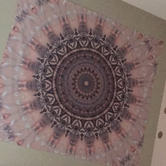 Profile Picture of Mattie Cobb (@mattie_cobb) on Poshmark