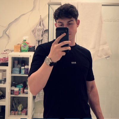 Profile Picture of Quentin Quarantino (@Hanna6Nick) on Twitter