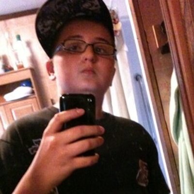 Profile Picture of Thomas Burnell (@TomyGun98) on Twitter