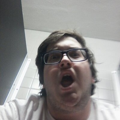 Profile Picture of Elijah Wallace (@HurricaneBeard7) on Twitter