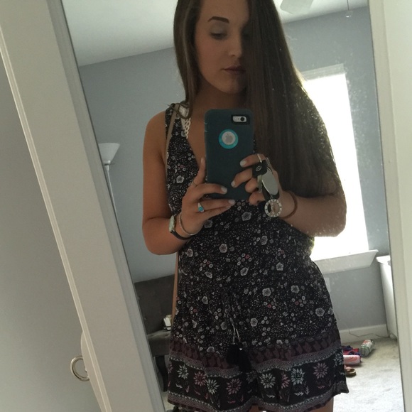 Profile Picture of Abby Keathley (@keathleyy) on Poshmark