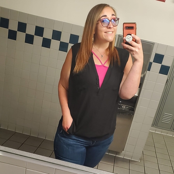 Profile Picture of Jemillelynn Pacifico (@jemduckie13) on Poshmark
