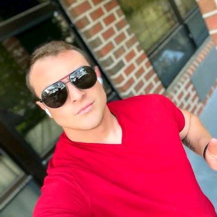 Profile Picture of adamsclemtons (@adamsclemtons) on Tiktok