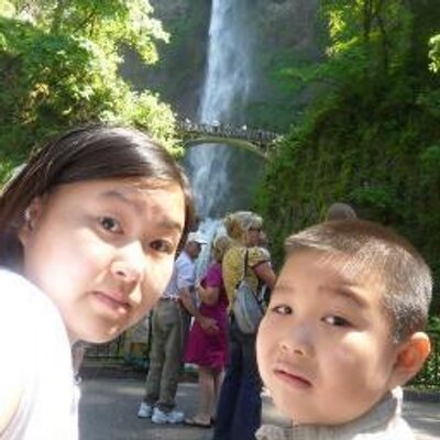 Profile Picture of Ly Nguyen (@lytoee) on Twitter