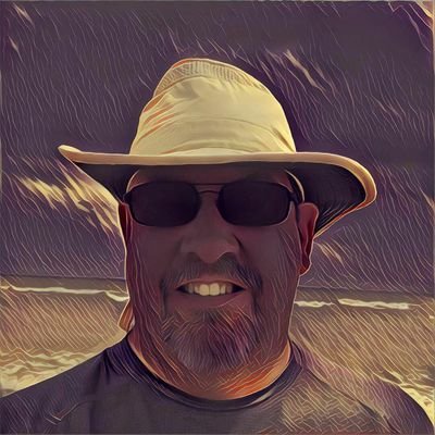 Profile Picture of Mark Felton (@markgfelton) on Twitter