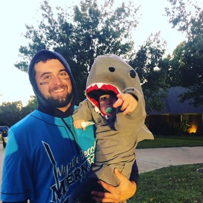 Profile Picture of Ethan Sharp (@ethansharp247) on Twitter