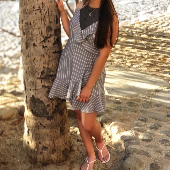 Profile Picture of Isabella Iniguez (@isabellainiguez) on Poshmark