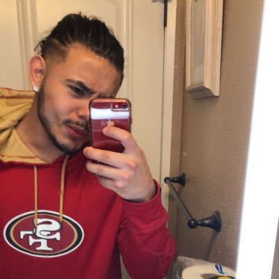 Profile Picture of Kevin Henry®️ (@__YoungHenry) on Twitter