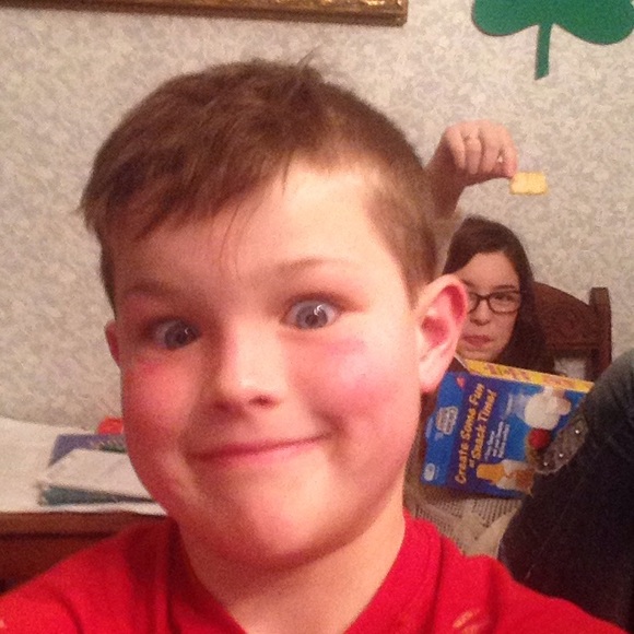 Profile Picture of Matthew Gross (@lookielook) on Poshmark