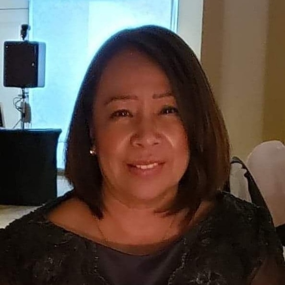 Profile Picture of Eugenia Adagio (@jeenite) on Poshmark