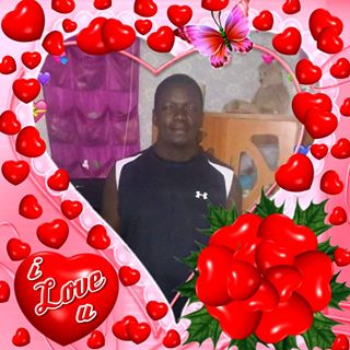 Profile Picture of Robert Ochieng (@robert.ochieng.3914) on Facebook