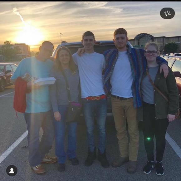 Profile Picture of Matthew Sester (@tmsester41) on Poshmark